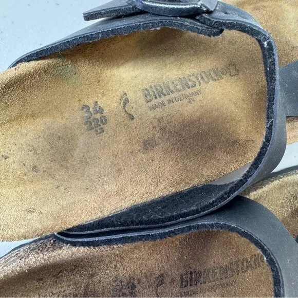 Birkenstock Kids Black Strap Gizeh Sandals Size 34