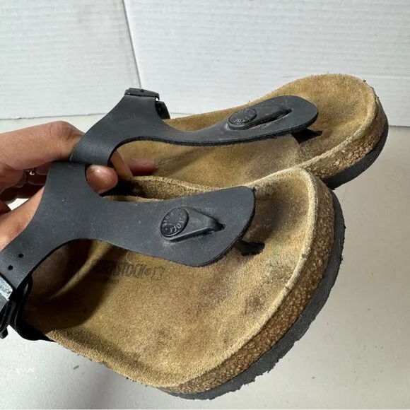 Birkenstock Kids Black Strap Gizeh Sandals Size 34