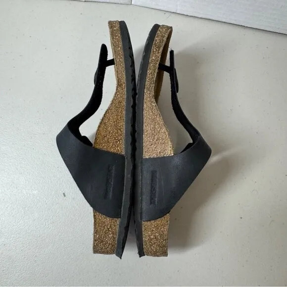 Birkenstock Kids Black Strap Gizeh Sandals Size 34