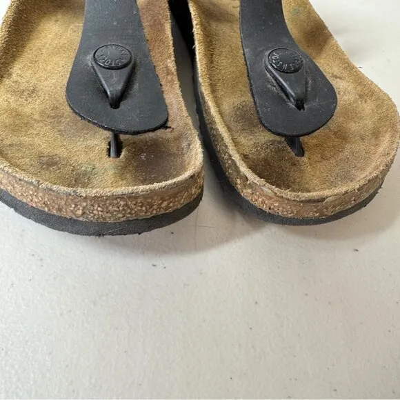 Birkenstock Kids Black Strap Gizeh Sandals Size 34