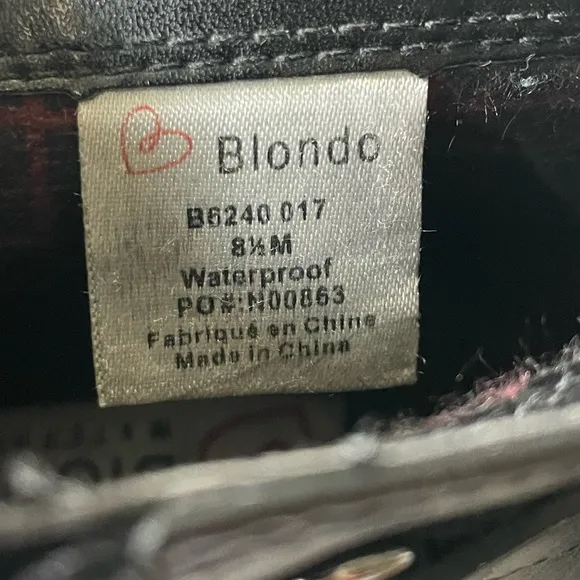 BLONDO BLACK LEATHER WATERPROOF MOTO ANKLE BOOTS SIZE 8.5 Medium