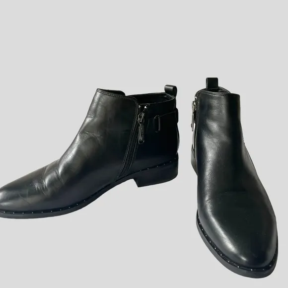 BLONDO BLACK LEATHER WATERPROOF MOTO ANKLE BOOTS SIZE 8.5 Medium