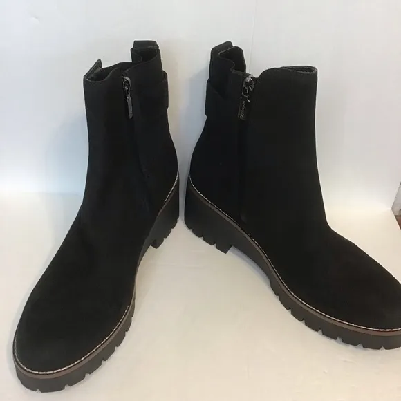 BLONDO Women's Black Suede DAHLIA WATERPROOF Lug Sole Ankle Boots 9.5 NEW