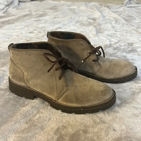 Born Banni chukka suede lace up ankle boots in taupe
