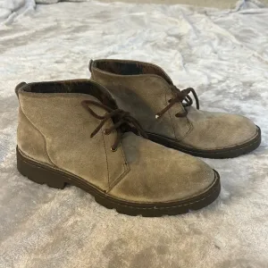 Born Banni chukka suede lace up ankle boots in taupe