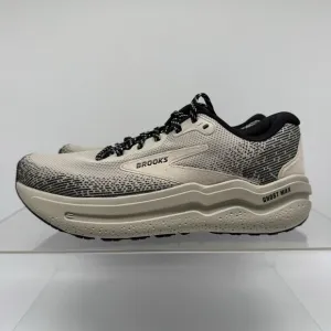 Brand New Men’s Brooks Ghost Max 2 Pelican Tan Beige Running 1104311D092 Size 9