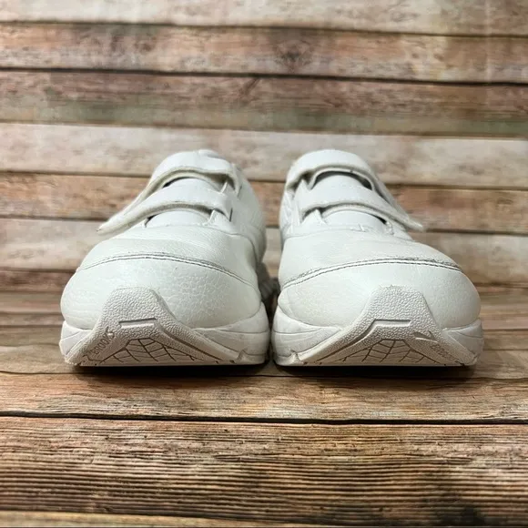 Brook Addiction Walking Shoes