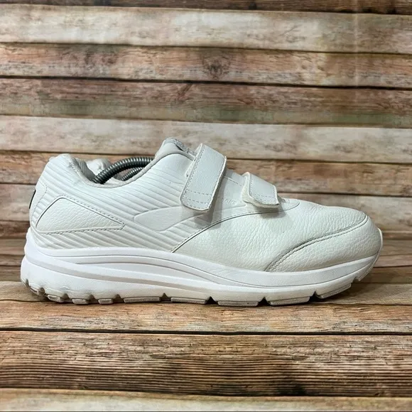 Brook Addiction Walking Shoes