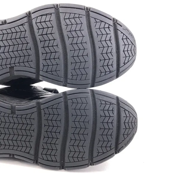 Brooks Addiction Walker V-Strap 2 Walking Shoes 12 (4E)