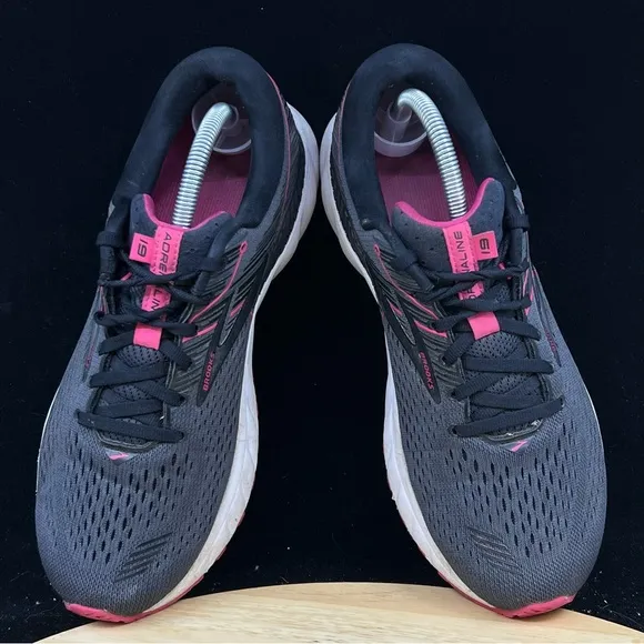 Brooks Adrenaline GTS 19 Women's Running Shoes Gray Pink 1202841B069 Size 10.5 B