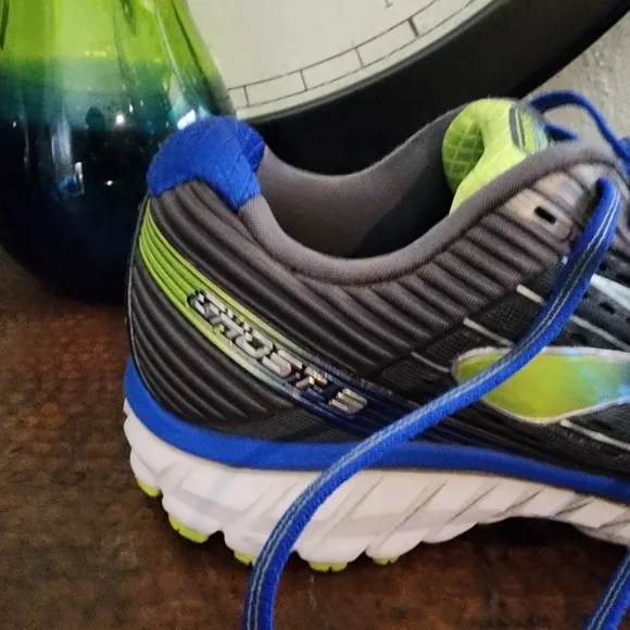 Brooks Ghost 9 Running Shoes