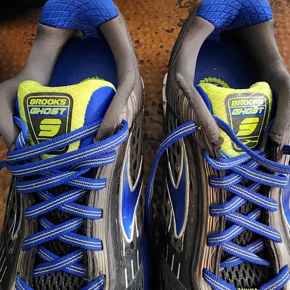 Brooks Ghost 9 Running Shoes