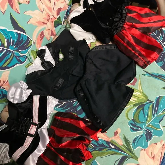 Build a bear clothes lot