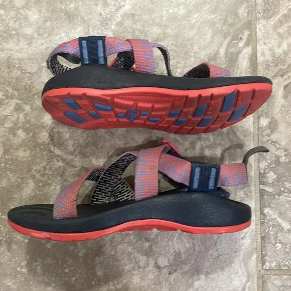 Chaco | Girls Z1 Ecotread Outdoor Sandal Size 13
