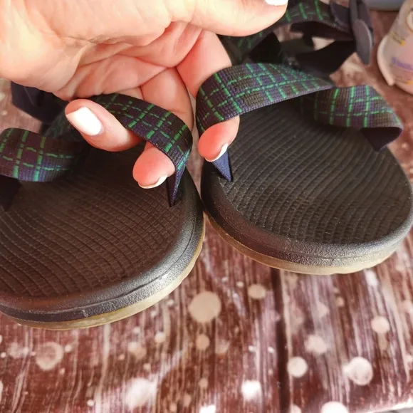 Chaco Green and Black Sandals Mens Size 10
