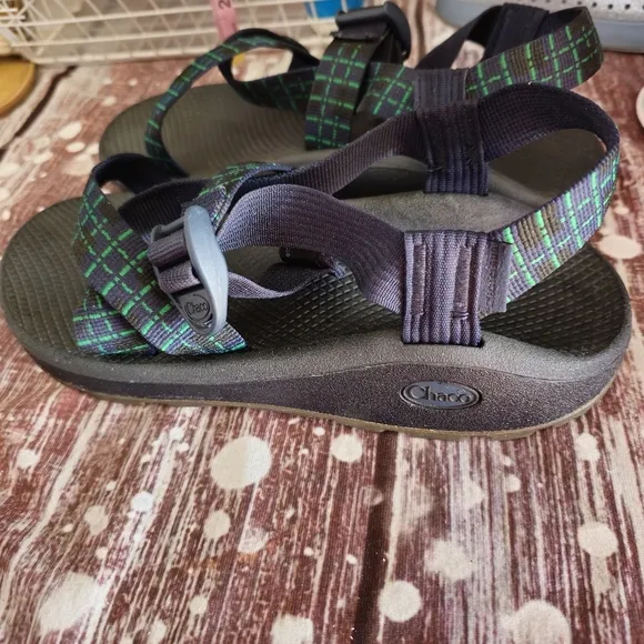 Chaco Green and Black Sandals Mens Size 10