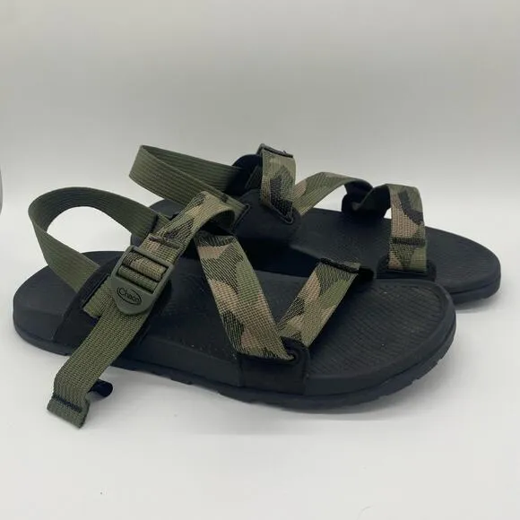 Chaco Men's size 11 Green Black Camo Strappy Sandals Outdoor Gorpcore Camping