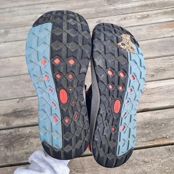Chaco Odyssey Sandal Navy all terrain closed toe hiking sandals J106467 size 9