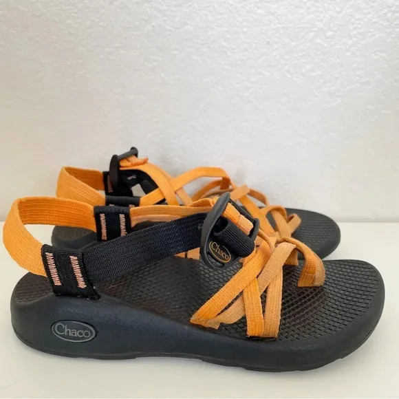 Chaco orange outdoor sandals Sz 6