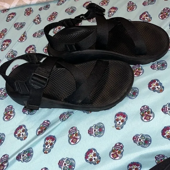 Chaco sandals mens Size 9 Medium