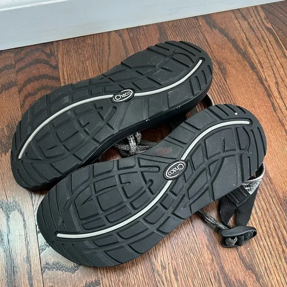 Chaco Sandals ZX/2 Hiking Outdoor Active Women’s Size 9 Gray/black J105566 $99,