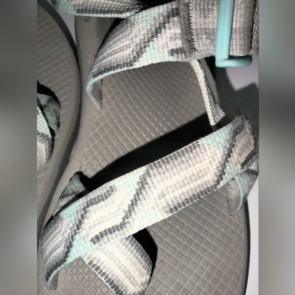 Chaco (Size 8) Multicolored &quot;Z/Cloud&quot; Adjustable Strap Open Toe Outdoor Sandals
