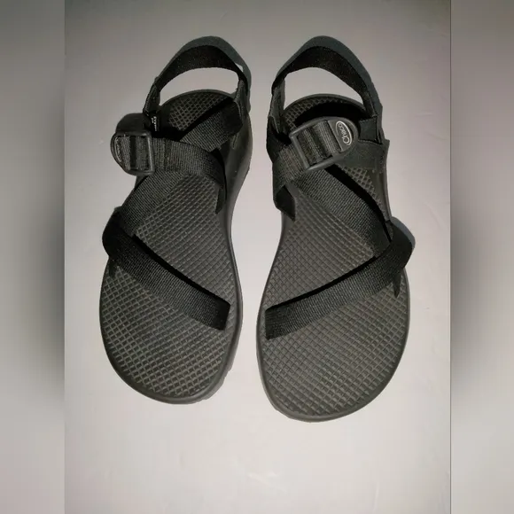 Chaco (Size 9) Black Classic Z-1 Strappy Vibram Outdoor Hiking Open Toe Sandals