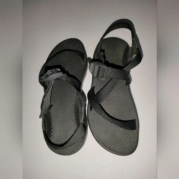 Chaco (Size 9) Black Classic Z-1 Strappy Vibram Outdoor Hiking Open Toe Sandals