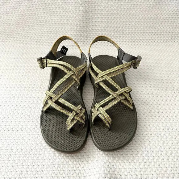 Chaco Women ZX2 Classic Strappy Outdoor Sandals in Pully Gold Size 10 JCH108074