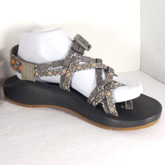Chaco Women's Z X2 Classic Size US8 Creed Gray Strappy Hiking Outdoor Sandals