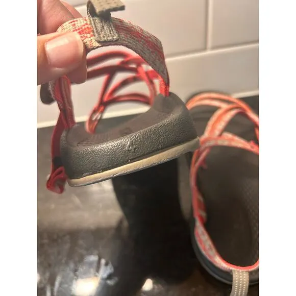 Chaco Z/1 Youth Girls Strappy Sport Hiking‎ Sandals Outdoor Red Cream Size 4