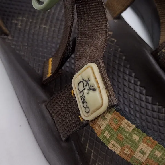 Chaco Z/2 Unaweep Sandals Men's 10 Brown Cream Hiking Camping Outdoor Fishing