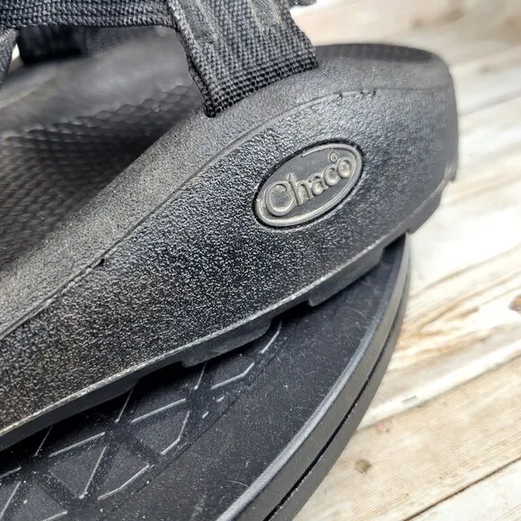 Chaco Z/Cloud Men's Size 11M Soiled Black Banded Sandals