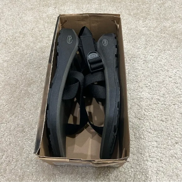 Chaco ZCloud NEW Men Banded Sandals Size 12 Solid Black J105593 Outdoor Hiking