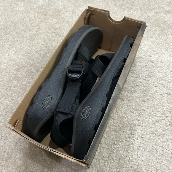 Chaco ZCloud NEW Men Banded Sandals Size 12 Solid Black J105593 Outdoor Hiking