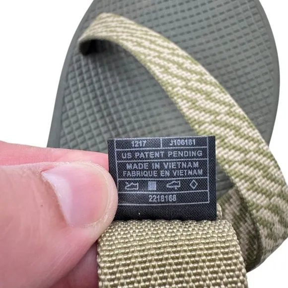 Chaco Z/Cloud Sandals Mens Size 11