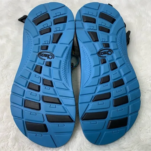 Chaco ZX1 Kid's Outdoor Strappy Blue Rainbow Sandals Size 4