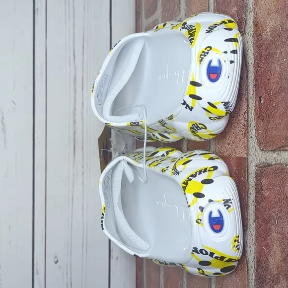 Champion Men's Meloso Squish Smile White and Yellow Slide Slip On Sandals