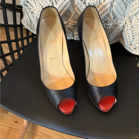 Christian Louboutin Very Prive 120 Black Heels