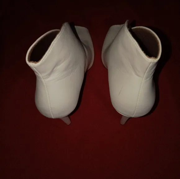 Christian Siriano White Women's Shoes