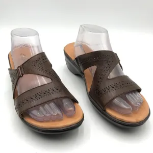 Clarks Sandals Slides Low Heel Women's Size 11 M Brown Leather Style 80084