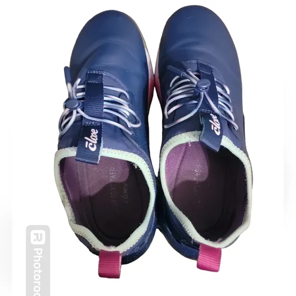 Clove Classic Shoes Sneakers Healthcare Nursing Leopard Artic Navy Size 8 women'