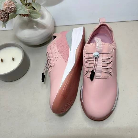 Clove Comfort Nursing/Healthcare Shoes Pink Up Sneakers Women W9/M7.5 Men NWB