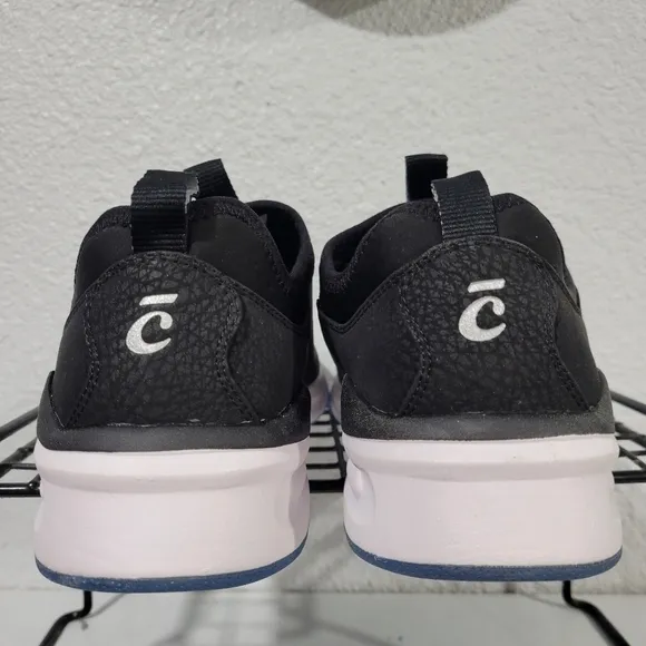Clove Nursing Classic Sneaker, Black Unisex, NWOB