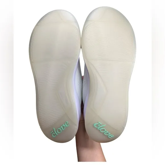Clove Nursing School Sneakers Womens Size 8 Brilliant White Nurse Shoes