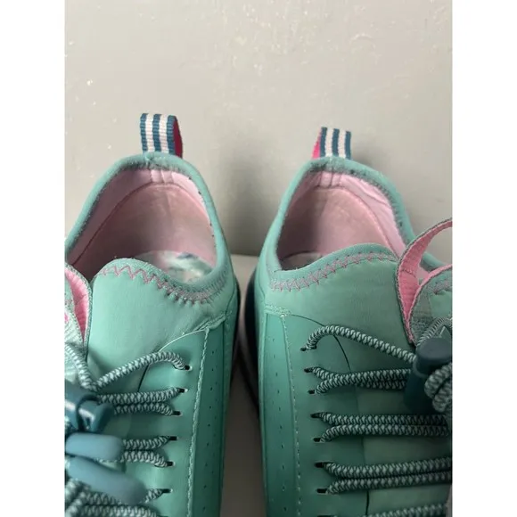 Clove Shoes Limited Edition Pacific Palm Leather Nursing Sneaker 10 C574