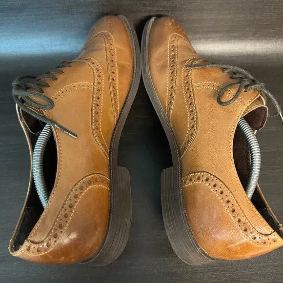 Cole Haan Essentials‎ Men’s size 9.5 Brown Wingtip Oxford Leaher Shoes C25805