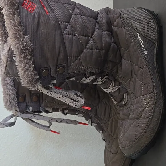 Columbia Minx Mid lIl Omni-Heat Packable Winter Boots Size 8