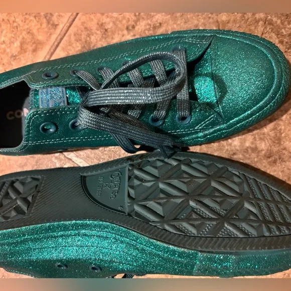 Converse All Star Low Brittany Blue Glitter Lace‎ Up Shoes Women’s Sz 8 (NEW)