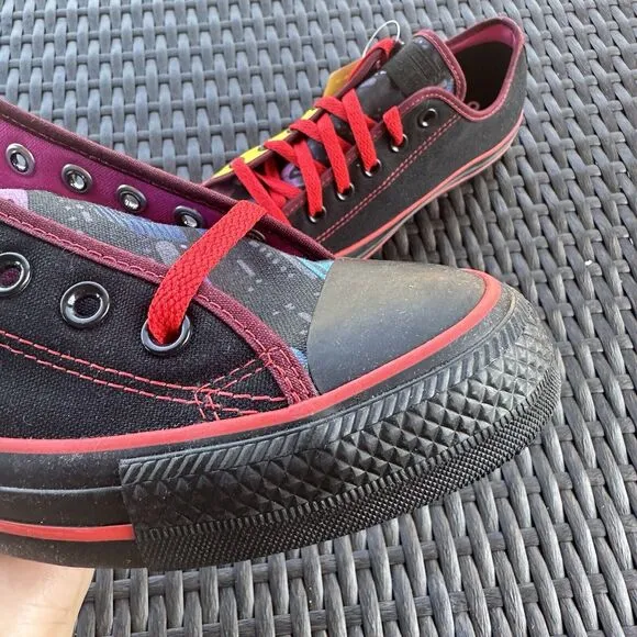 Converse Chuck Taylor All Star Low Black Red Men's Shoes 152621C Size 7.5